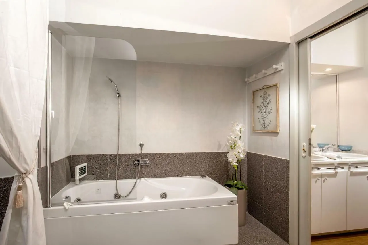 Daplace - Renzo Apartment 米兰