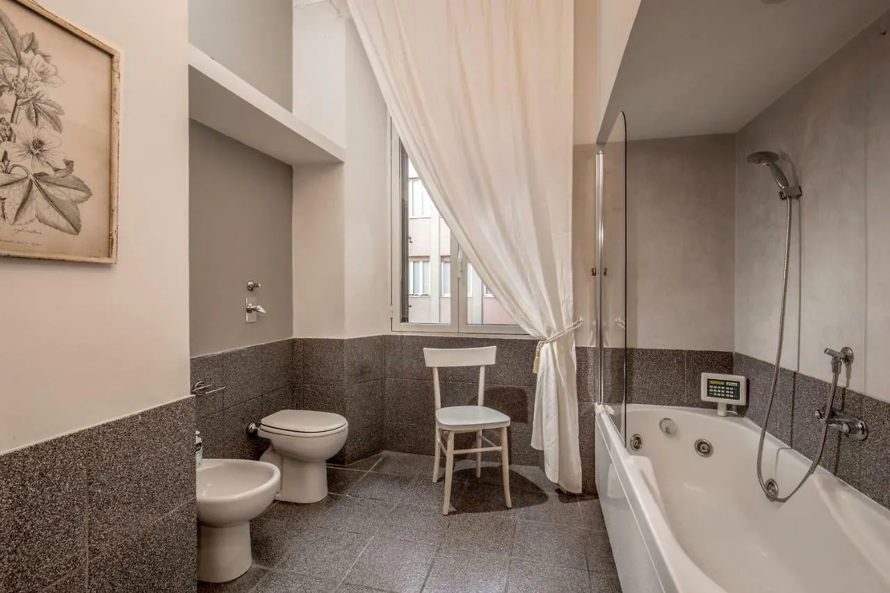 Daplace - Renzo Apartment 米兰