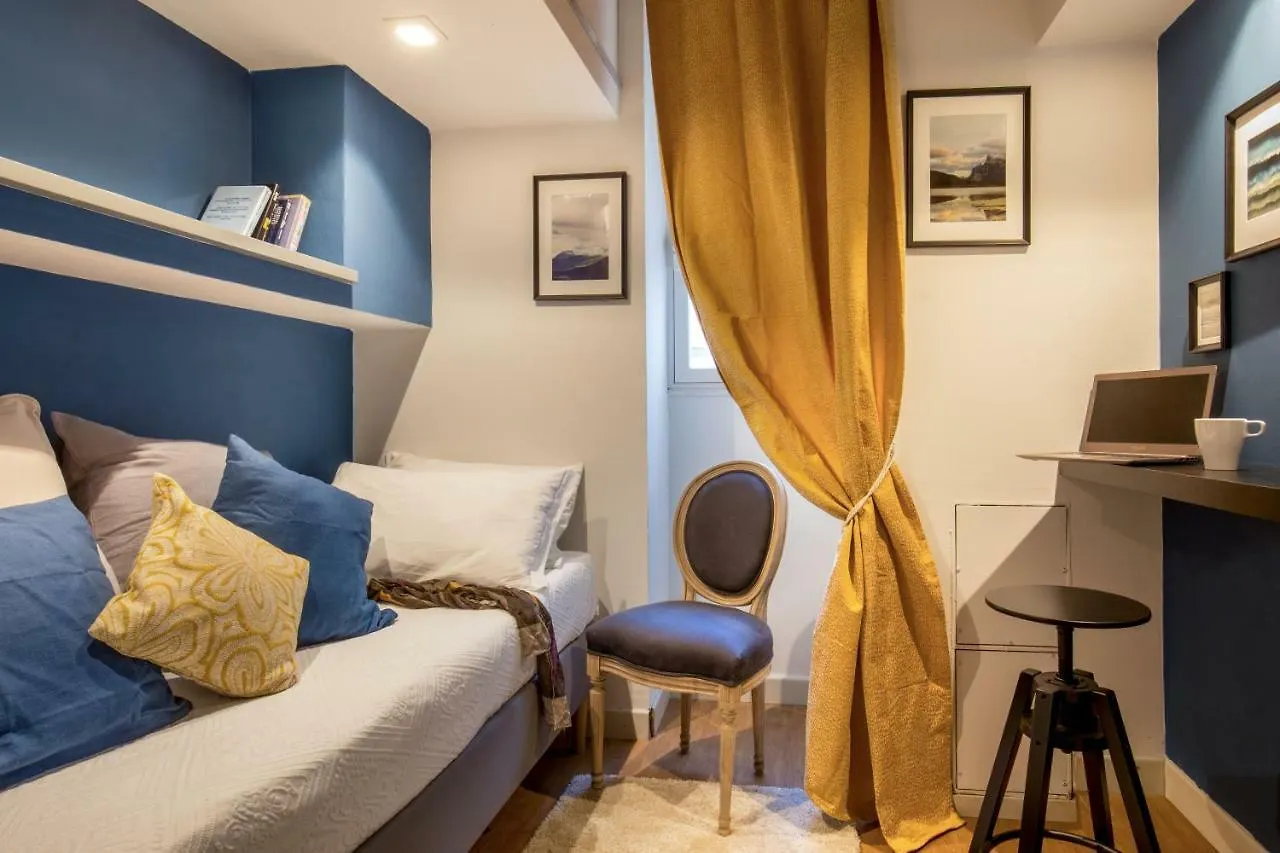 Daplace - Renzo Apartment Milan 0*,  Italy
